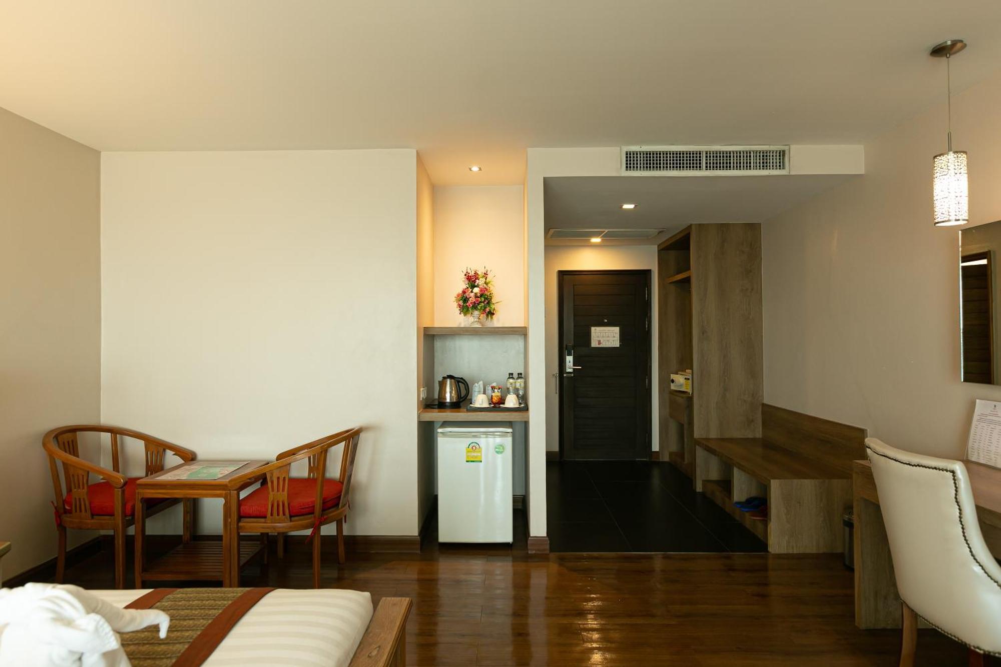 Grand Ratchapruek Hotel Pak Kret Exterior photo