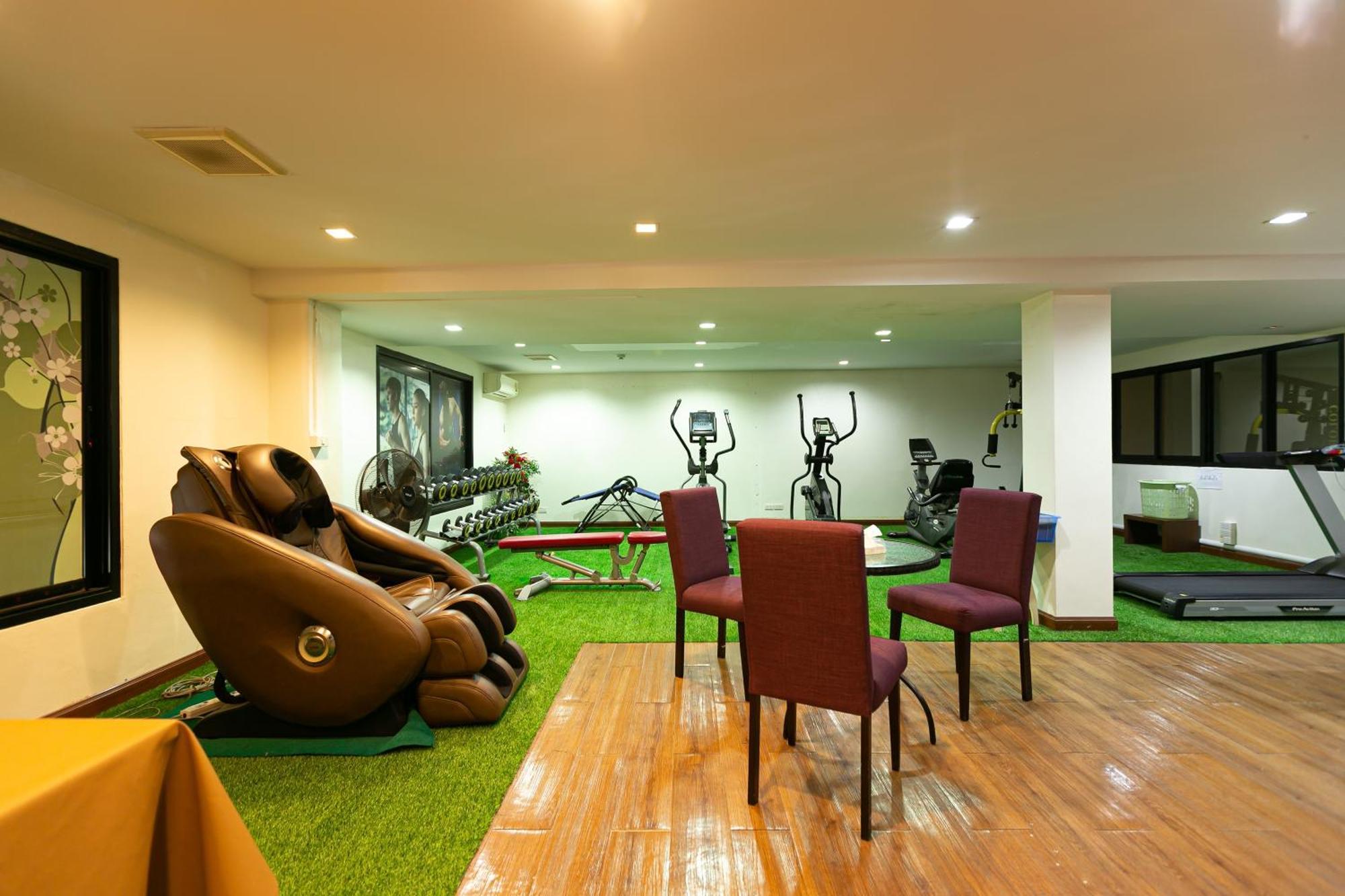 Grand Ratchapruek Hotel Pak Kret Exterior photo